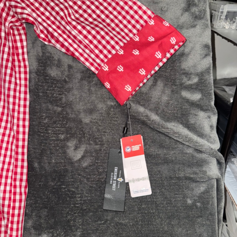 NWT Womens Large Emerson Street Indiana University Hoosiers Top Gingham Blouse - Picture 5 of 10